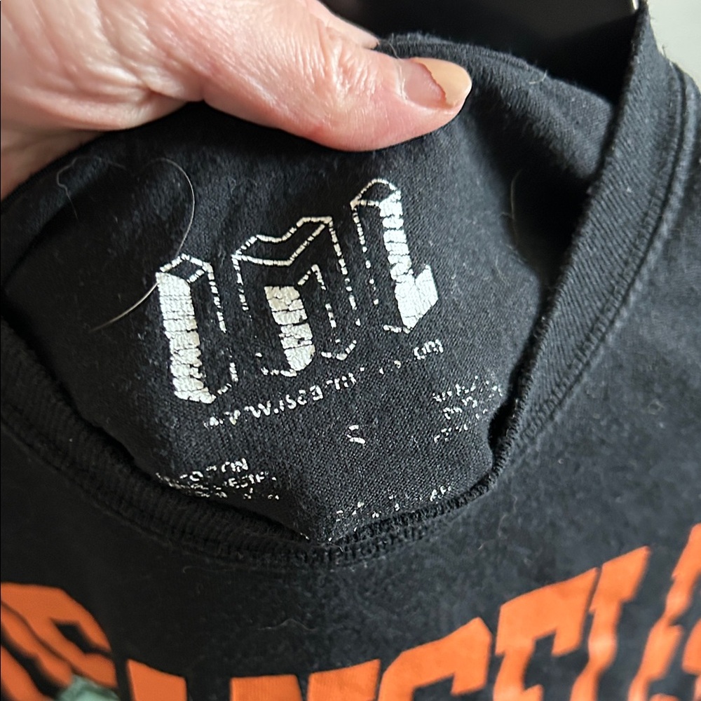 Woman graphic tee - Picture 2 of 4
